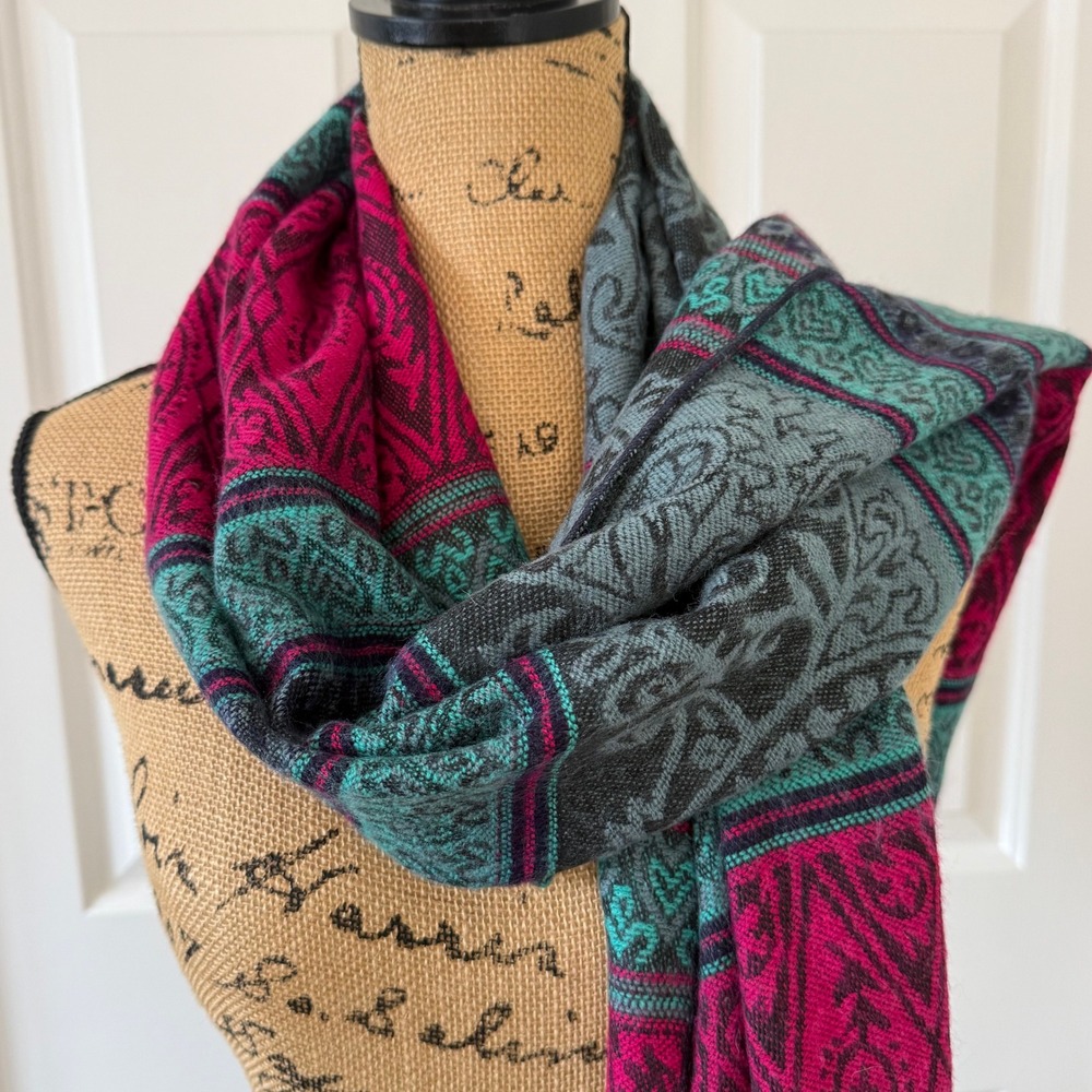Sacred Threads Paisley Woven Scarf Magenta Teal Boho Fringe 219794 India NEW